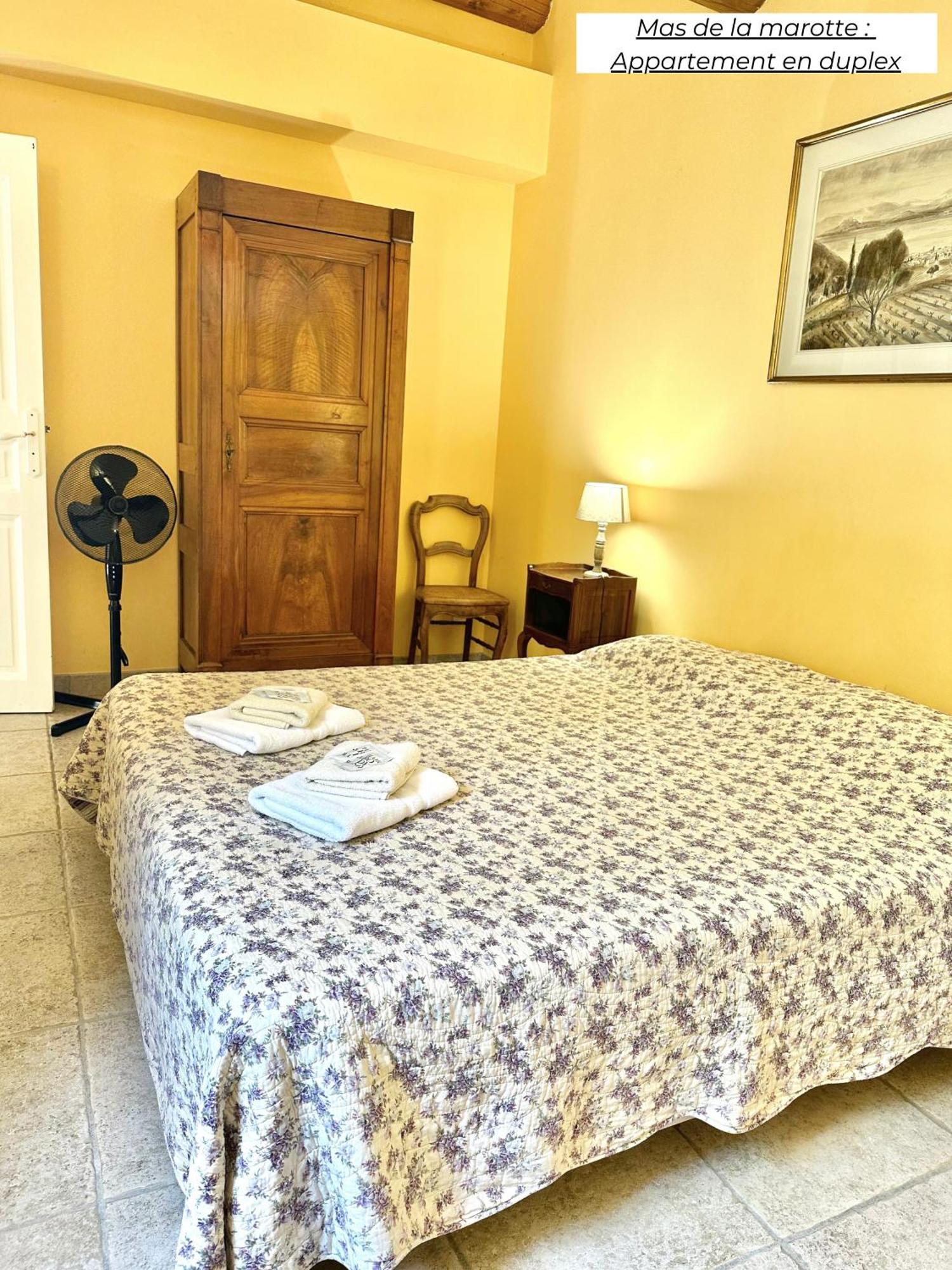 Domaine Les Terres De Saint-Hilaire Apartment Ollieres Ngoại thất bức ảnh