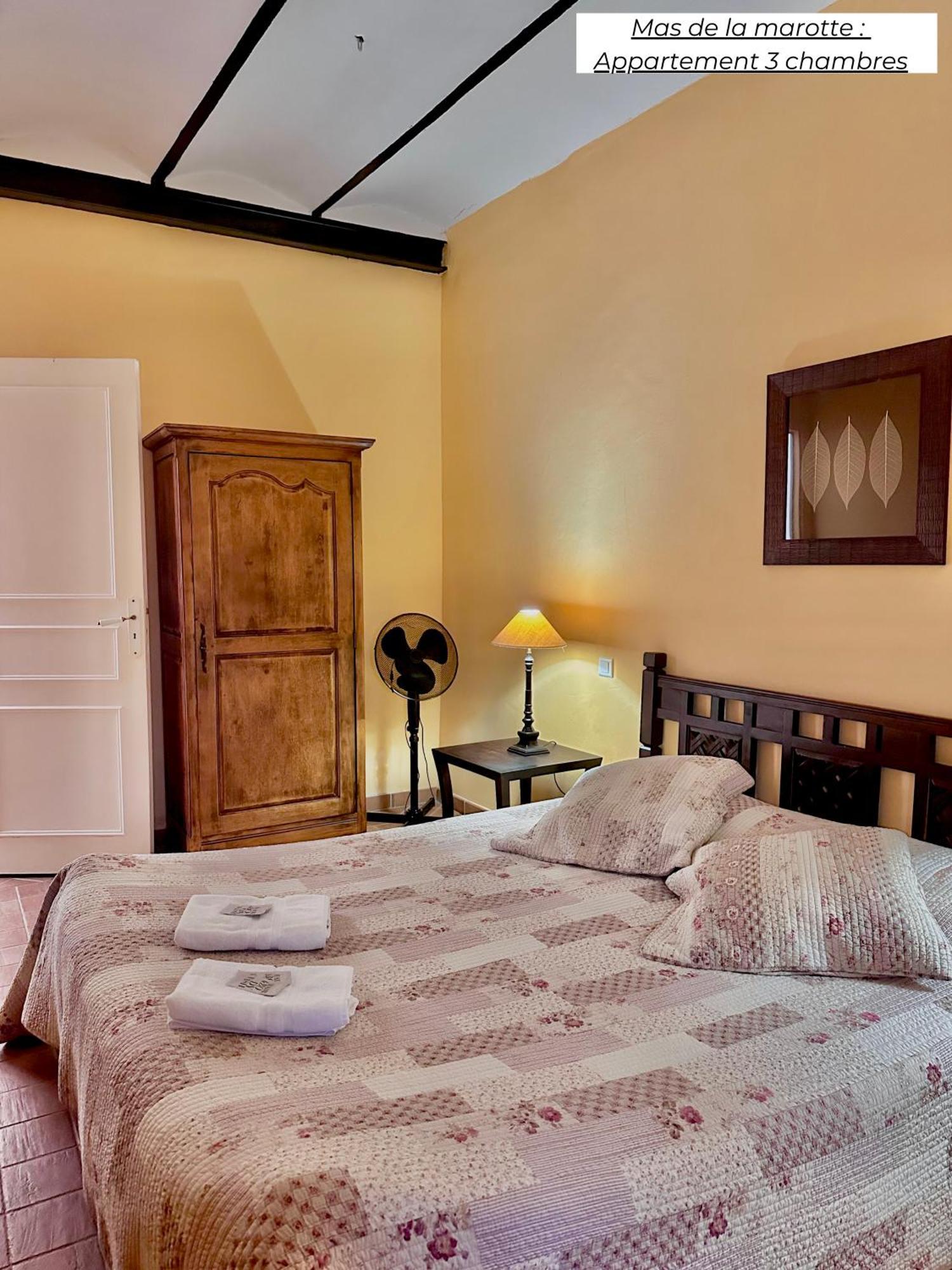 Domaine Les Terres De Saint-Hilaire Apartment Ollieres Ngoại thất bức ảnh